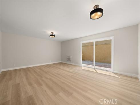 624 S Sullivan 8A Street, Santa Ana, CA