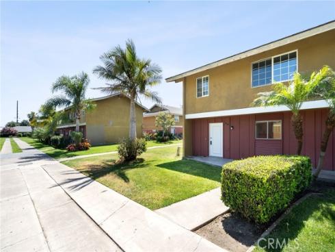 624 S Sullivan 8A Street, Santa Ana, CA