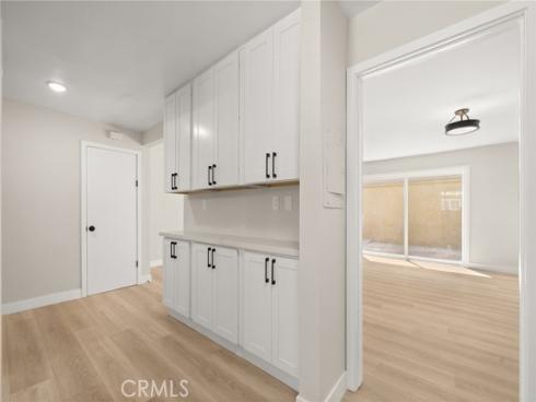 624 S Sullivan 8A Street, Santa Ana, CA