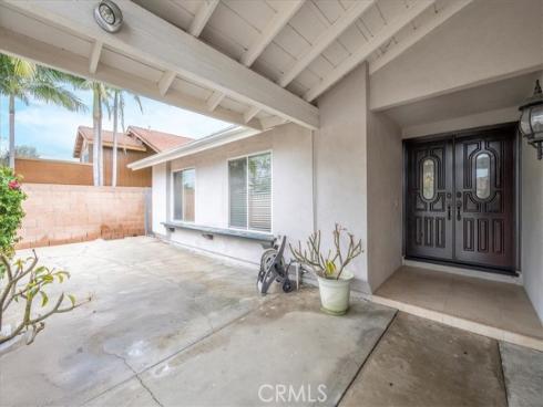 3205 S Sycamore Street, Santa Ana, CA