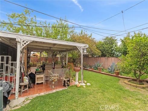 1406 W Camden Place, Santa Ana, CA