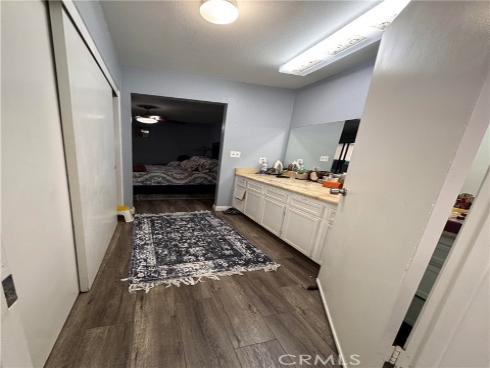 1725 W 3rd  1  Street, Santa Ana, CA