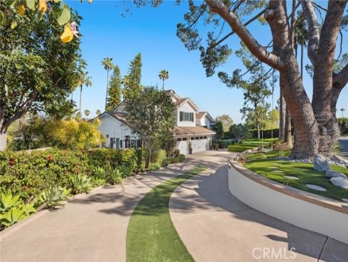 2121 Valhalla Drive, Santa Ana, CA