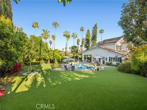 2121 Valhalla Drive, Santa Ana, CA