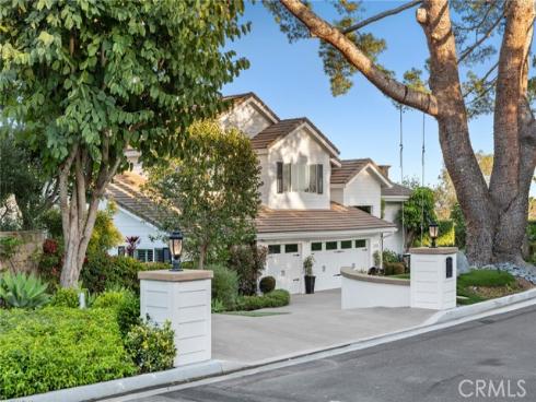 2121  Valhalla   Drive, Santa Ana, CA