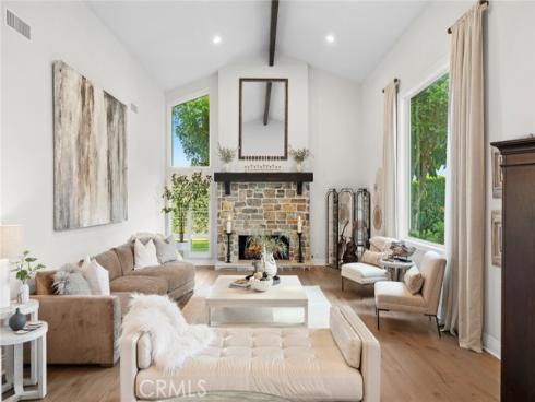 2121 Valhalla Drive, Santa Ana, CA