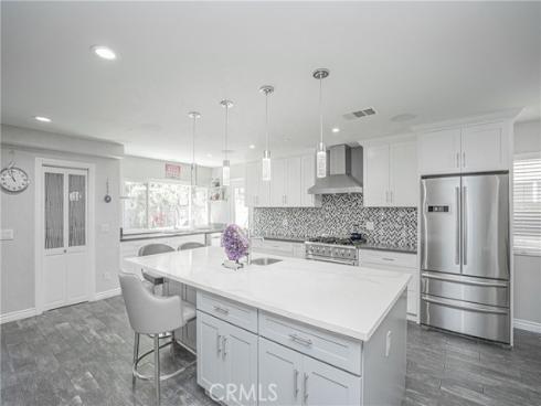 618 W Alpine Avenue, Santa Ana, CA