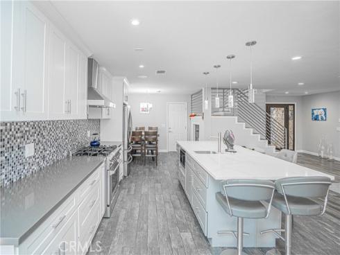 618 W Alpine Avenue, Santa Ana, CA