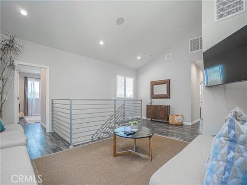 618 W Alpine Avenue, Santa Ana, CA