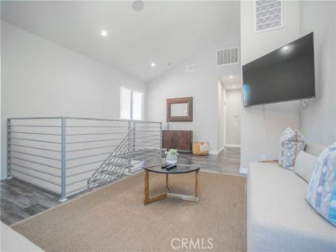 618 W Alpine Avenue, Santa Ana, CA