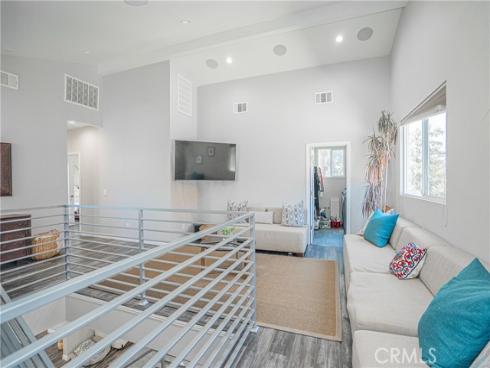 618 W Alpine Avenue, Santa Ana, CA