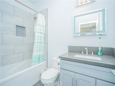 618 W Alpine Avenue, Santa Ana, CA