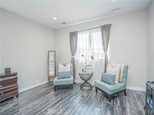 618 W Alpine Avenue, Santa Ana, CA