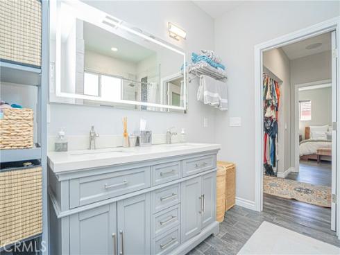 618 W Alpine Avenue, Santa Ana, CA