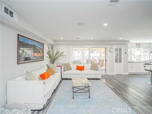 618 W Alpine Avenue, Santa Ana, CA