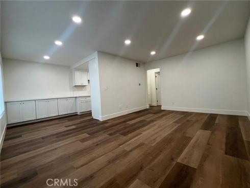 1400 W Warner 60 Avenue, Santa Ana, CA