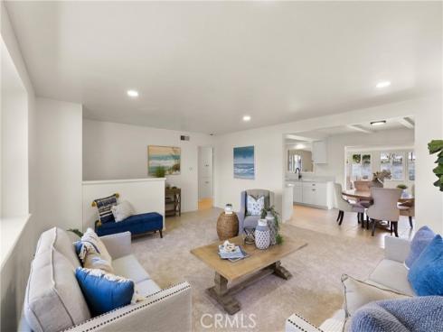 2902 W Raymar Street, Santa Ana, CA