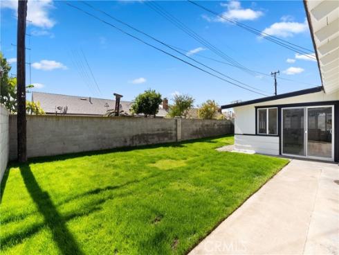 2902 W Raymar Street, Santa Ana, CA