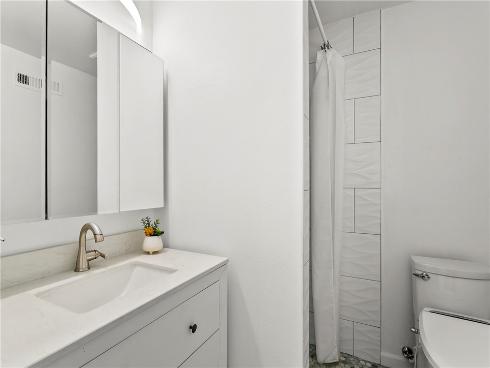 1305 N Gunther Street, Santa Ana, CA