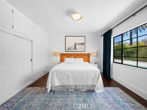 1111 W Sharon Road, Santa Ana, CA