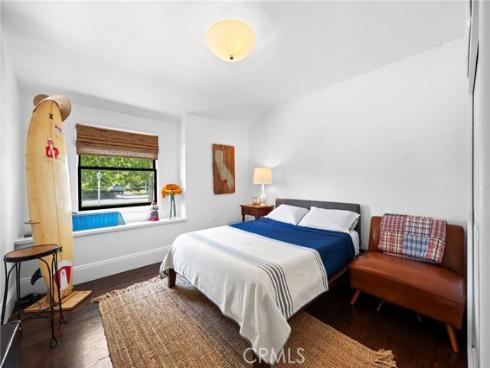 1111 W Sharon Road, Santa Ana, CA