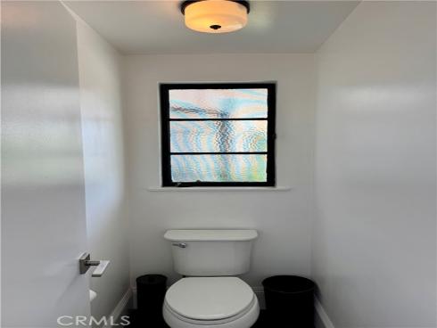 1111 W Sharon Road, Santa Ana, CA