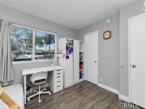 1710 Normandy 2 Place, Santa Ana, CA