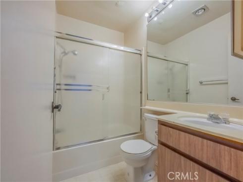 700 W 3rd B112 Street, Santa Ana, CA