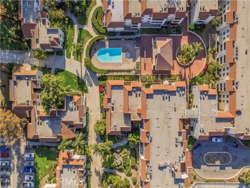 700 W 3rd B112 Street, Santa Ana, CA