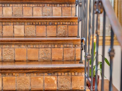 2020 N Victoria Drive, Santa Ana, CA