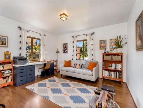 2020 N Victoria Drive, Santa Ana, CA