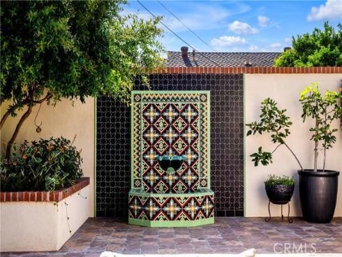 2020 N Victoria Drive, Santa Ana, CA