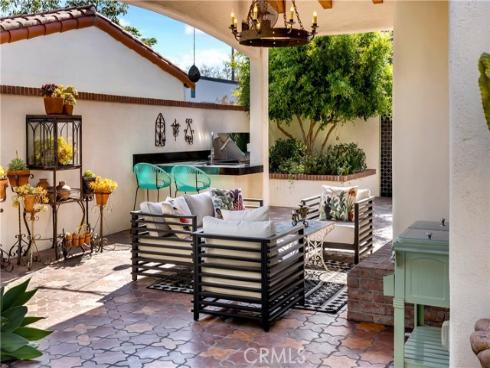 2020 N Victoria Drive, Santa Ana, CA