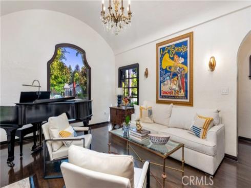 2042 N Ross Street, Santa Ana, CA