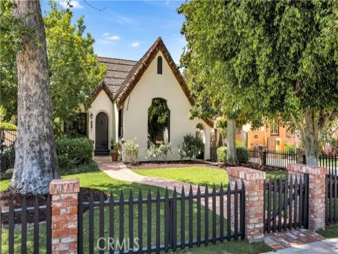 2042 N Ross Street, Santa Ana, CA