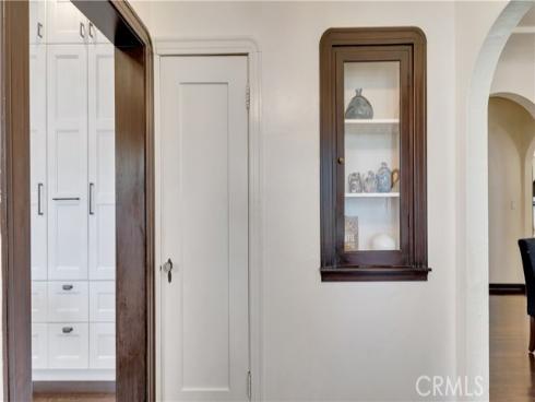 2042 N Ross Street, Santa Ana, CA