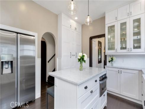 2042 N Ross Street, Santa Ana, CA