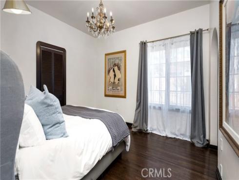 2042 N Ross Street, Santa Ana, CA