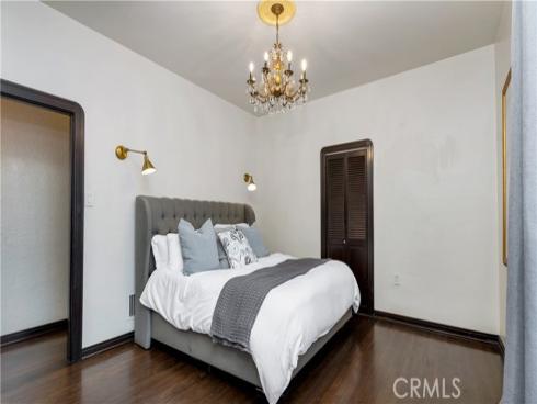 2042 N Ross Street, Santa Ana, CA