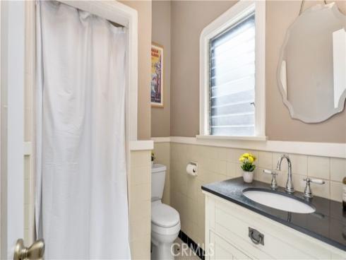 2042 N Ross Street, Santa Ana, CA