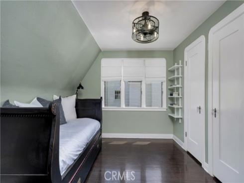 2042 N Ross Street, Santa Ana, CA