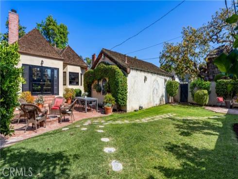 2042 N Ross Street, Santa Ana, CA