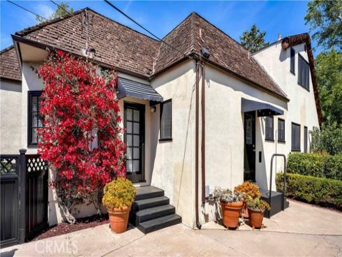 2042 N Ross Street, Santa Ana, CA