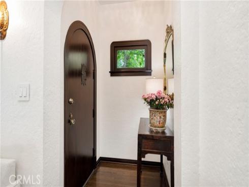 2042 N Ross Street, Santa Ana, CA