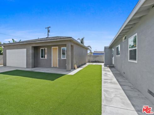 2429 W Borchard Avenue, Santa Ana, CA