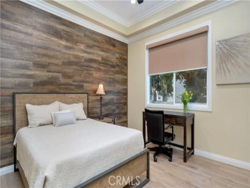 1715 N Flower Street, Santa Ana, CA