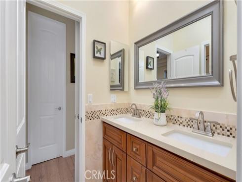 1715 N Flower Street, Santa Ana, CA