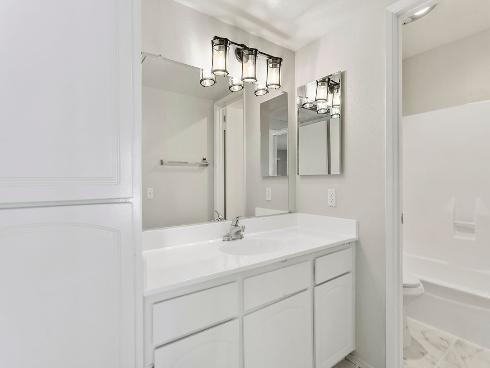 2827 S Fairview H Street, Santa Ana, CA