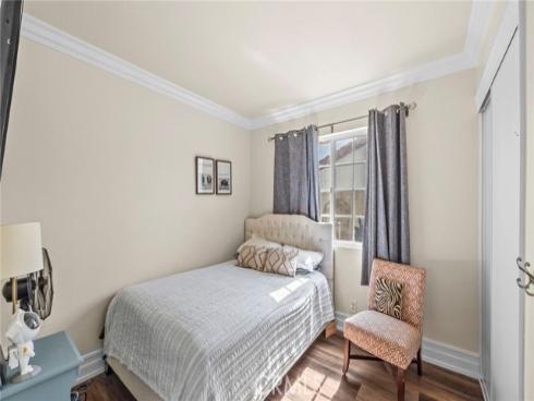 902 W Orange Road, Santa Ana, CA