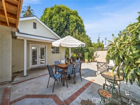 902 W Orange Road, Santa Ana, CA